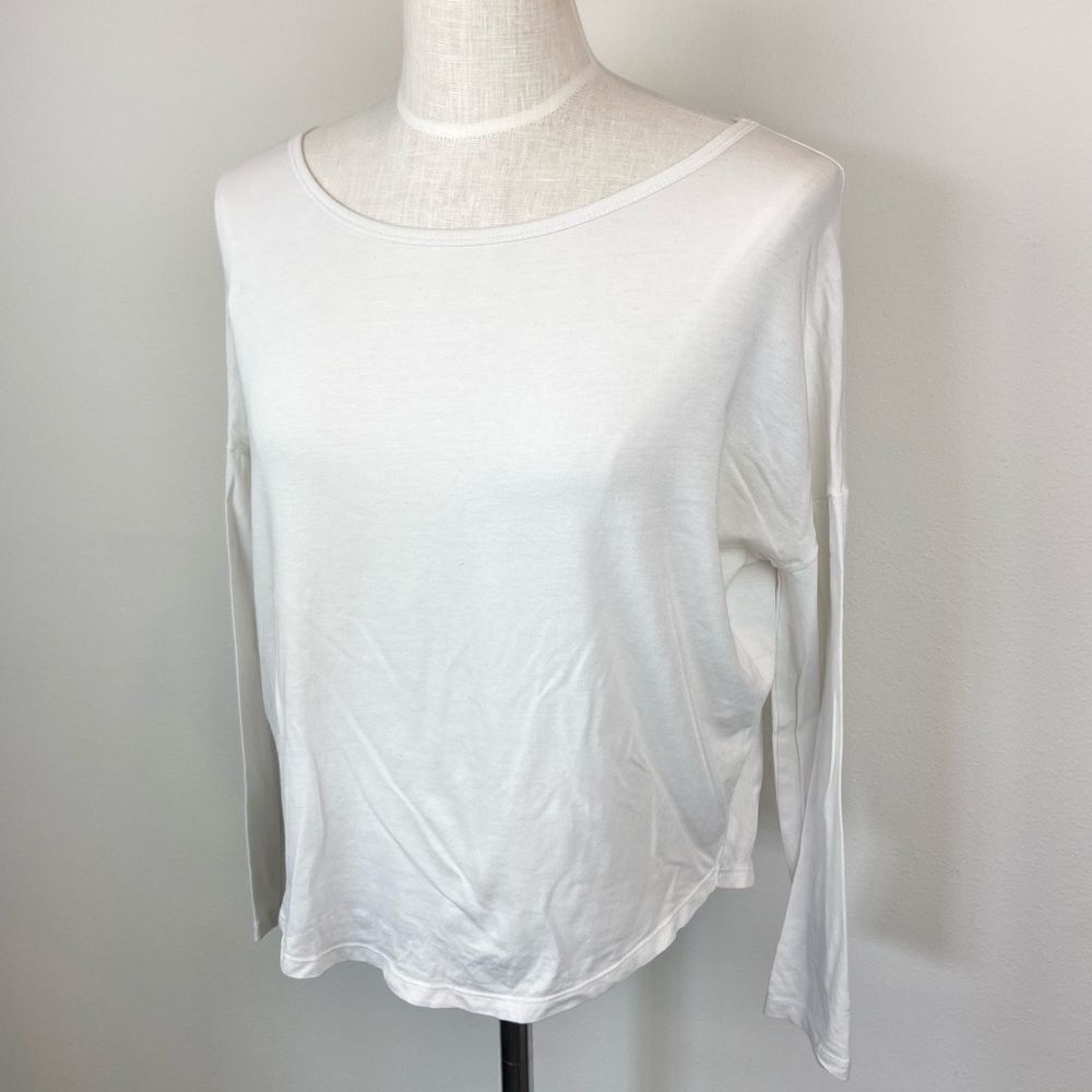 Fabletics Scoop Neck Long Sleeve Tee - Picture 2 of 6